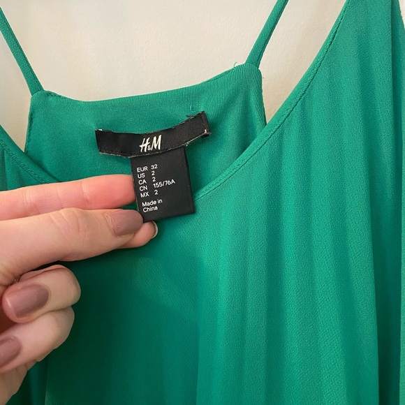 H&M Dress - Picture 2 of 4